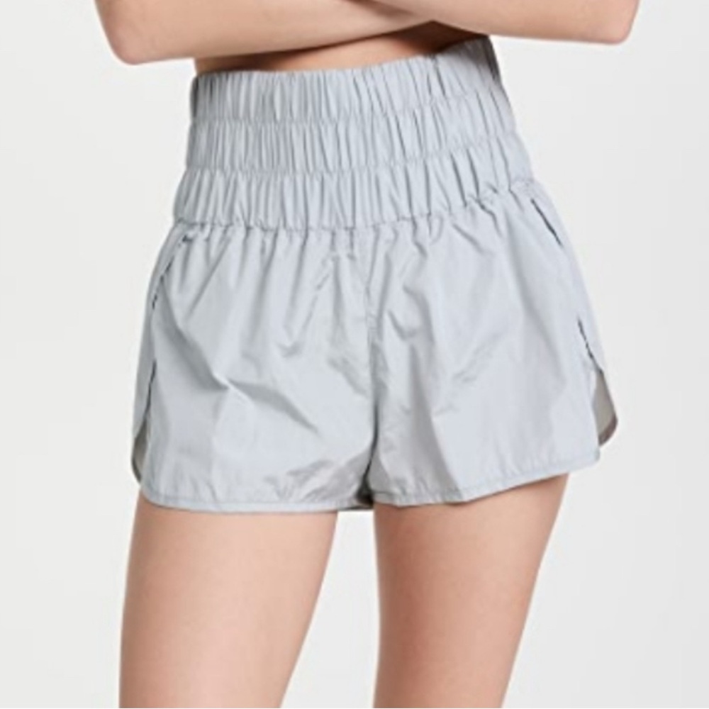 ‼️SOLD‼️ 32. NWT! Free People The Way Home Shorts In Silver Gray Size Small